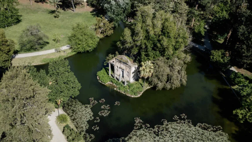Tempio Diruto Lago delle ninfee Giardino Inglese