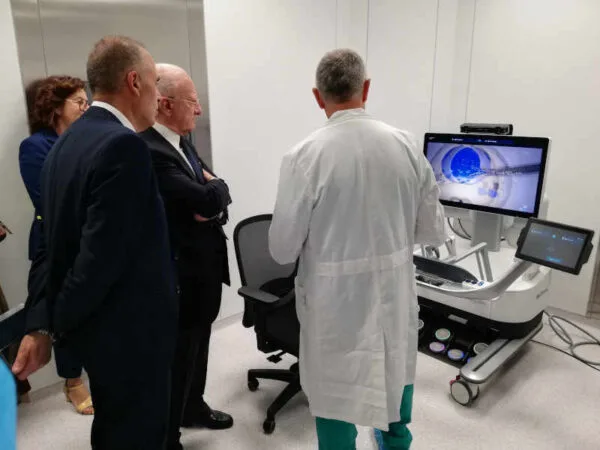 Ospedale Caserta: inaugurata la nuova piastra operatoria con sala robotica 2 Aorn Caserta Nella sala robotica