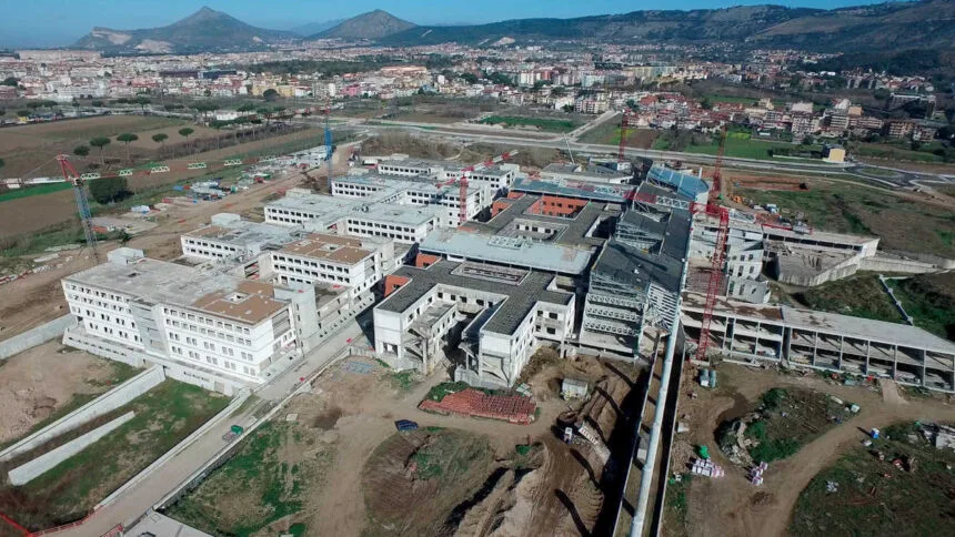 policlinico Caserta
