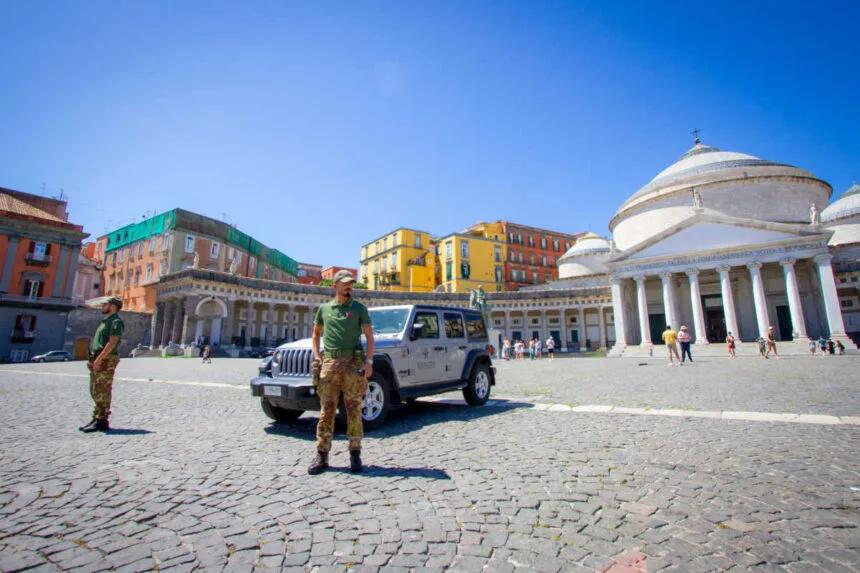 militari impegnati nelloperazione strade sicure4