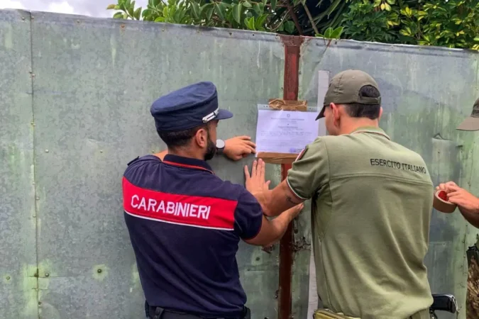 Terra dei fuochi: controlli Esercito, 7 denunce e sanzioni per 100mila euro 2 terra ei fuochi