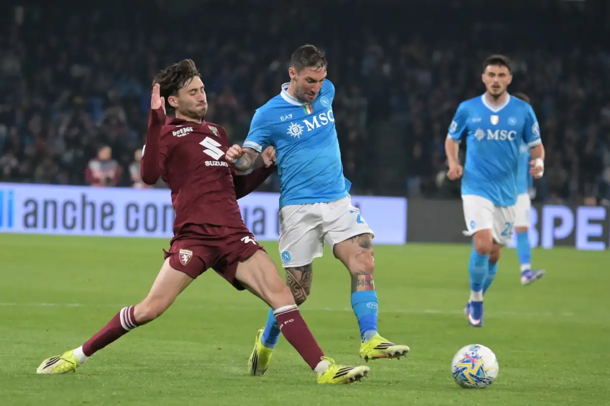 Alisson ed Elmas in gol, Napoli vince 2-1 l’anticipo con il Torino 3 Napoli Torino