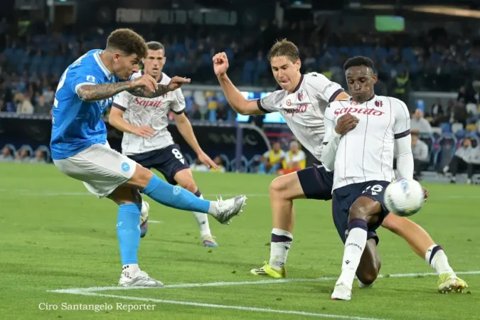 Napoli ko col Bologna, qualificazione Champions rinviata 2 Napoli Bologna
